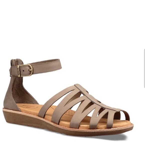 𝅺Teva Women’s Encanta Strappy Leather Sandal Size 9 taupe - Picture 1 of 5